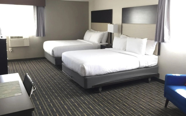 Comfort Inn & Suites Tigard near Washington Square