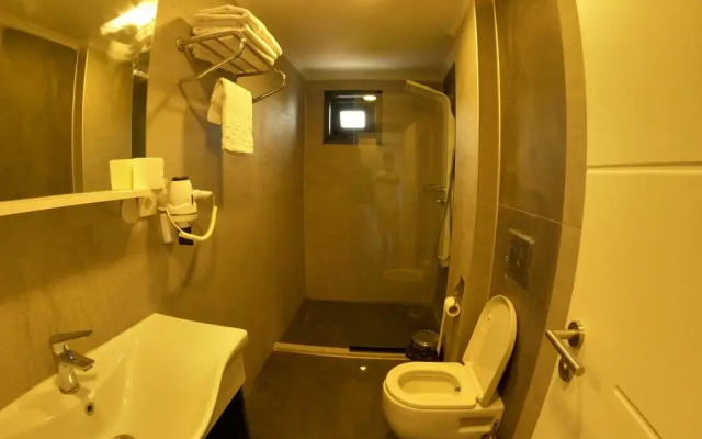 Extravagant Hotel