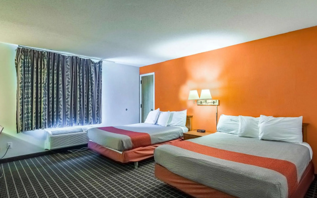 Motel 6 Grand Rapids, MI - Northeast