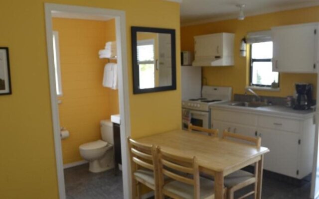 Alert Bay Cabins