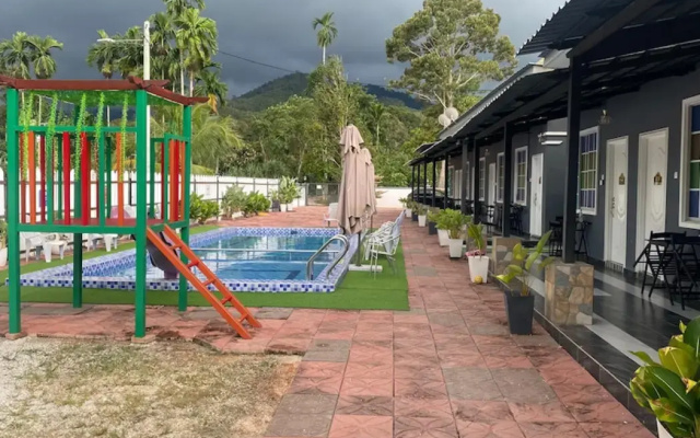 Capital O 91205 Palong Hill Chalet
