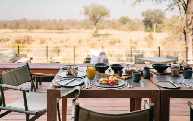 Simbambili Game Lodge