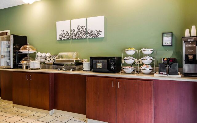 Sleep Inn & Suites Danville Hwy 58