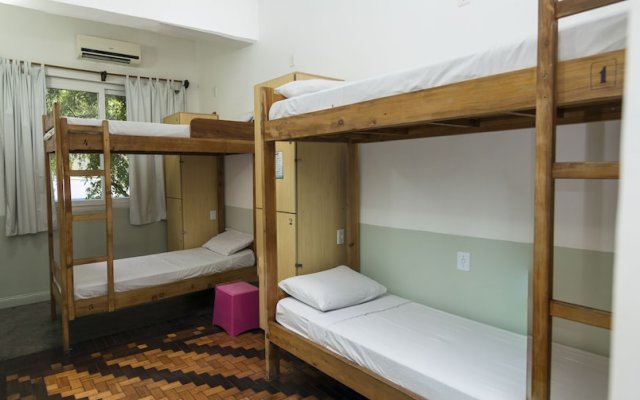 Kaza Rio Hostel