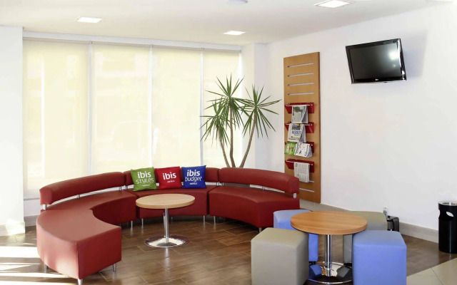 ibis Montes Claros Shopping