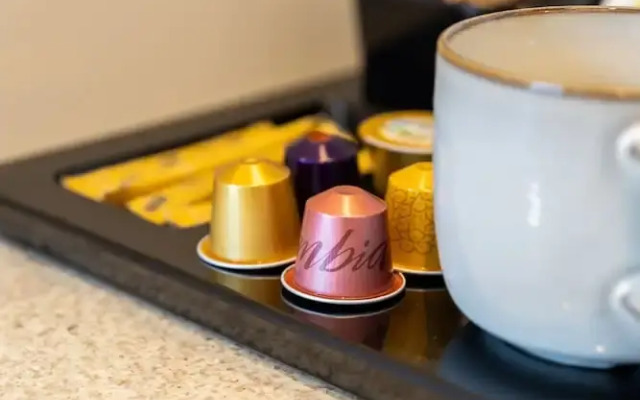 DXB - Burj Royale- 4401 - DT