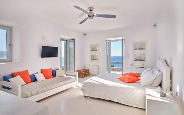 Seafront Villa Paros