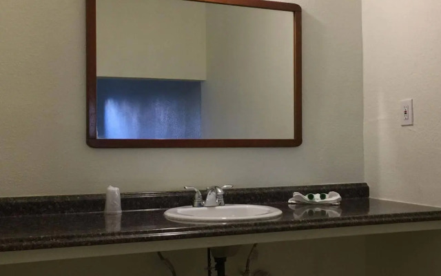 M Motel