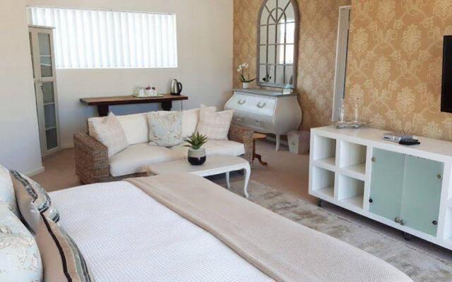 Sunset Lodge Guest House