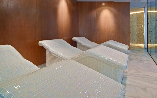 Hipotels Coma Gran Aparthotel