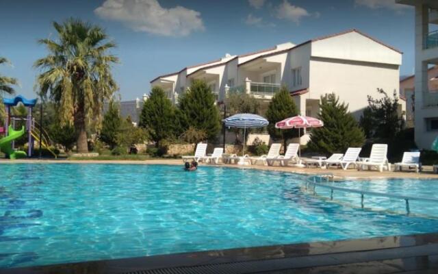 Flat With Shared Pool Sauna and Gym in Didim