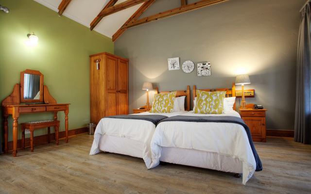 Tsitsikamma Village Inn