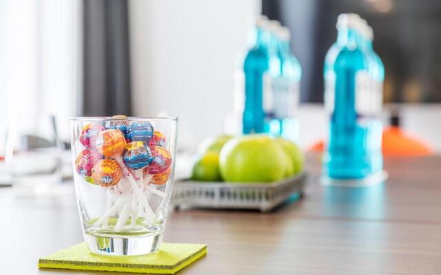 Capri by Fraser Berlin