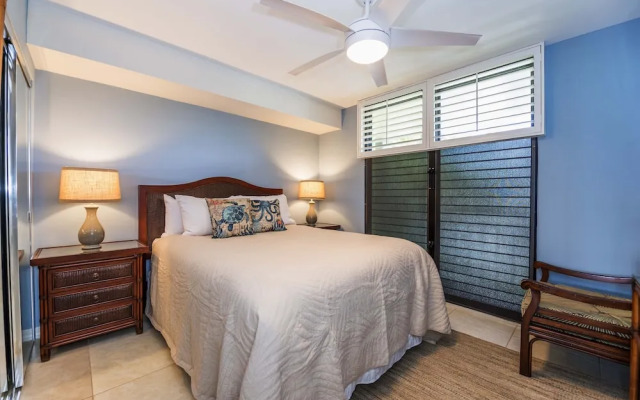 Noelani 304 3bdrm 2.5 Bath 3 Bedroom Condo by RedAwning