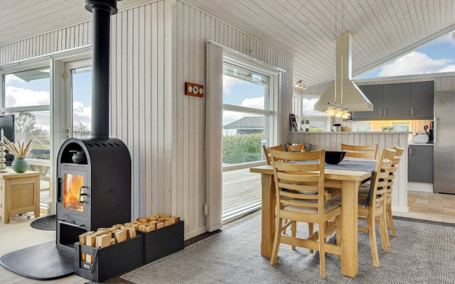Spacious Retreat With Fjord View - By Traum Ferienwohnungen