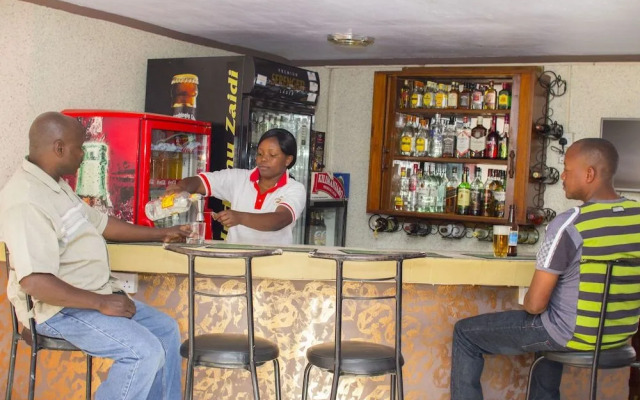 Arusha Giraffe Lodge