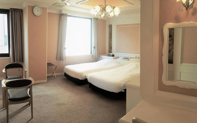 Royal Hotel Shinokubo