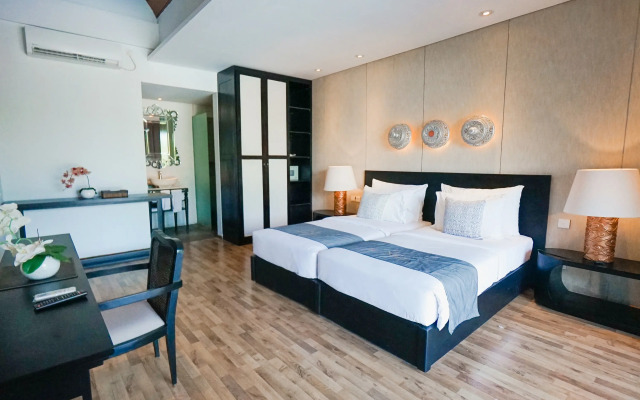 The Chloe Villa