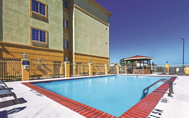 Palacio Royale Inn Signature Katy