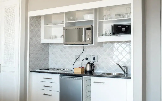 Bantry Bay Suite Hotel