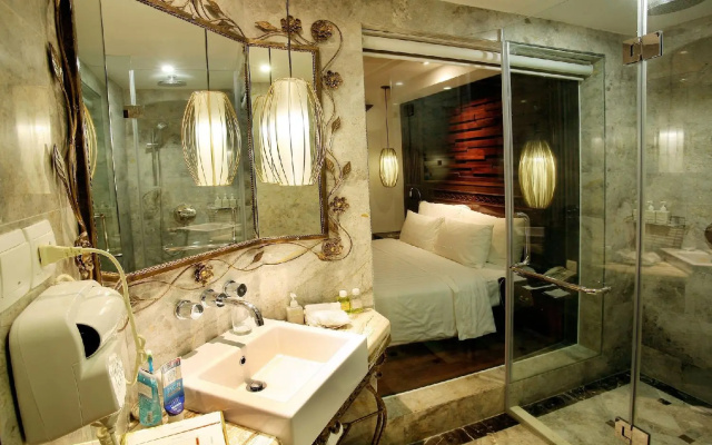 The Palmy Hotel and Spa