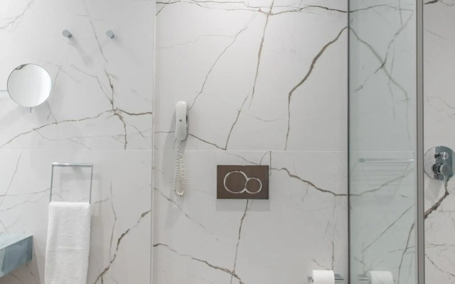 Thalassa Beach Resort - Adults Only