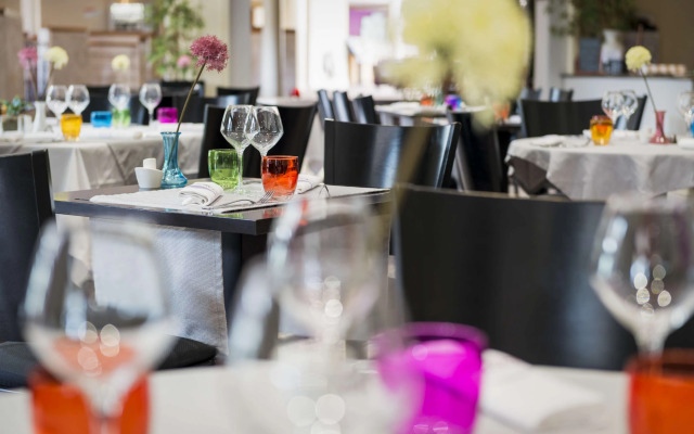 Holiday Inn Calais-Coquelles by IHG