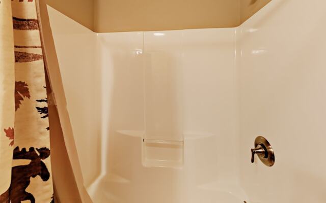 Winding Poplar - 4 Br Home