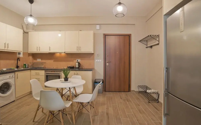 Jasmine in Athens With 1 Bedrooms and 1 Bathrooms