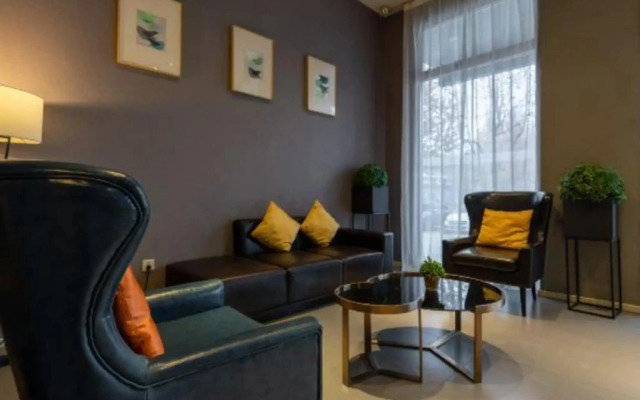 怡莱酒店(青州宋城古城景区店)