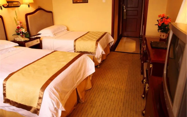 Ziyu Hotel