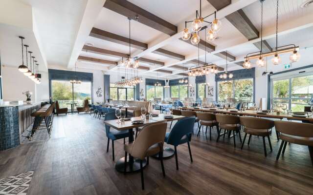 Prestige Harbourfront Resort, WorldHotels Luxury