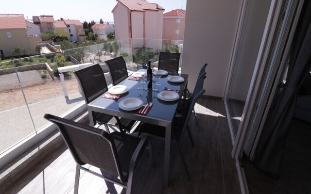 Apartments & Rooms Danivan Pool Villas B