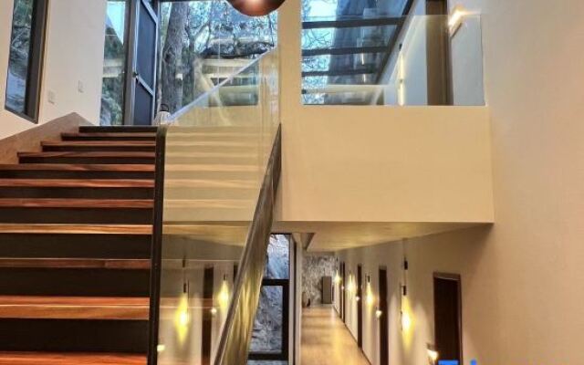 Xingyi Wanfeng Linyueqili B&B