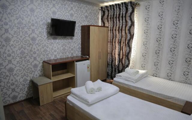Hotel Plaza 777