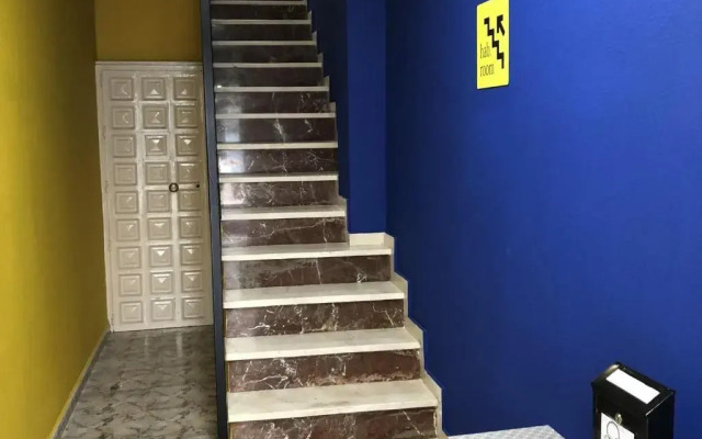 Click & Room