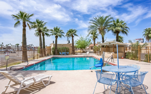 OYO Hotel Yuma AZ - I-8/US-95