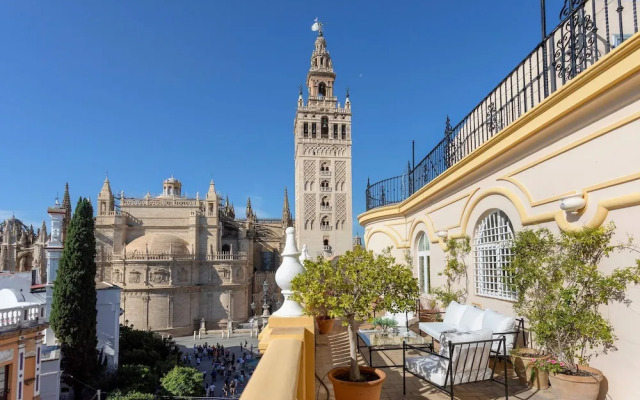 Unique Penthouse Giralda Views. Virgen de los Reyes