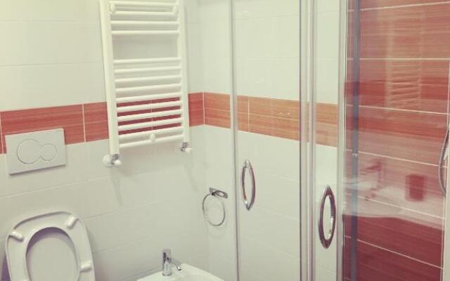 Caracalla Room Rental