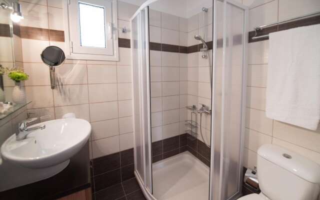 Stunning Seaviews Pool Beach - Pasithea