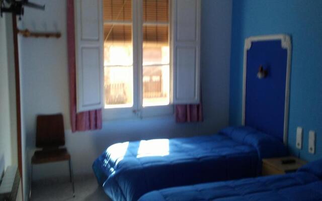 Hostal Porta de Ferro