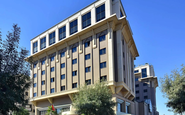 Tugcan Hotel