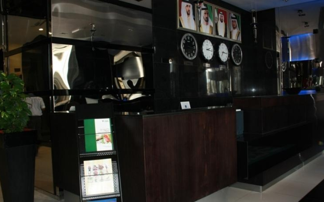 White Feather Hotel Apartments