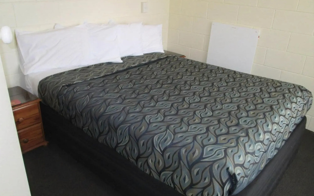 Shortland Court Motel