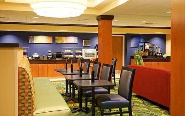 Fairfield Inn & Suites Hooksett
