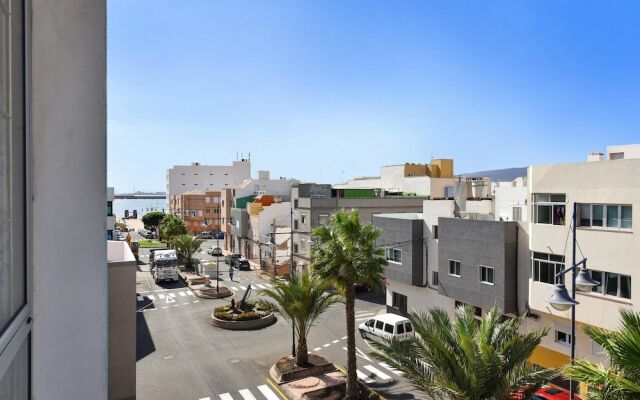 Modern And New Apartment In Arinaga Playa 2A