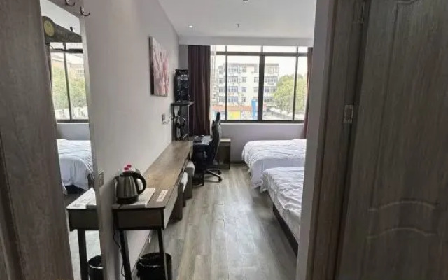 Asin E-sports Hotel (Shanghai Jinshan East Jiao Park)