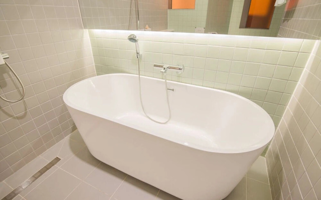 Blo By Blo Hotel