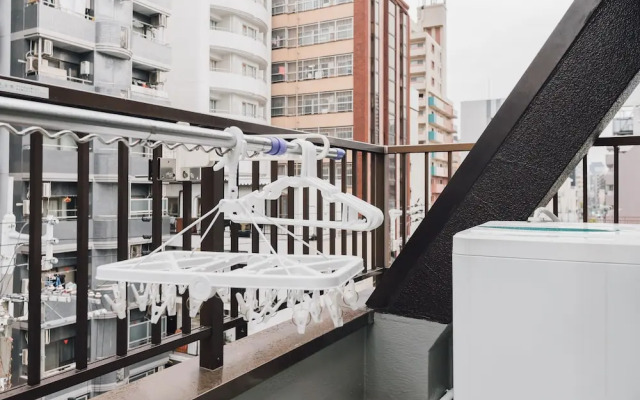 Namba Shimanouchi Apartment