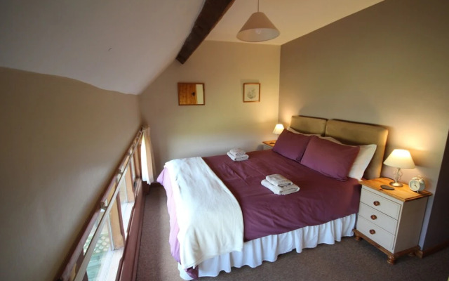 Whitley Elm Cottages
